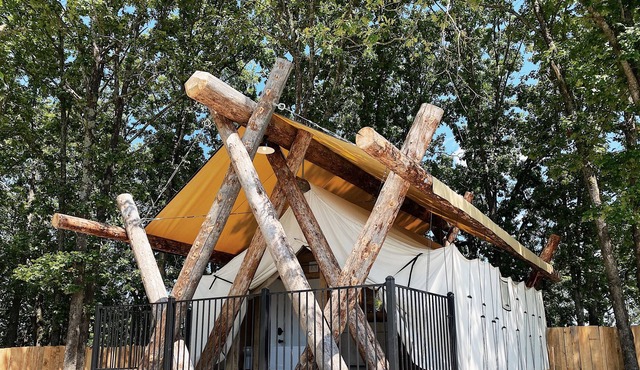 The Parker Glamping Tent at Rod N Reel Resort