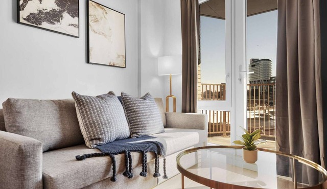 Upscale 2BR Brooklyn Apartment | Greenpoint
