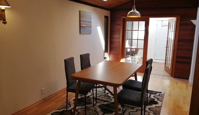 Walk to Light Rail Station - Cozy Home w/AC