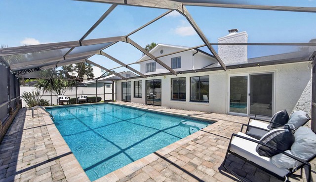 Waterfront Pool Retreat with Sunset Views minutes from Tampa