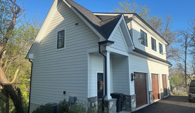 Waterfront Studio minutes from Downtown Annapolis and Naval Academy