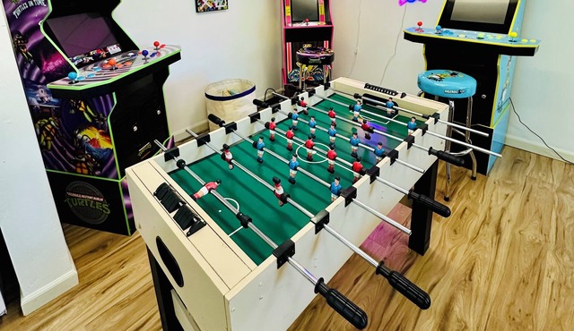 Welcome to the Tree House apartment- a family friendly retreat with arcade games