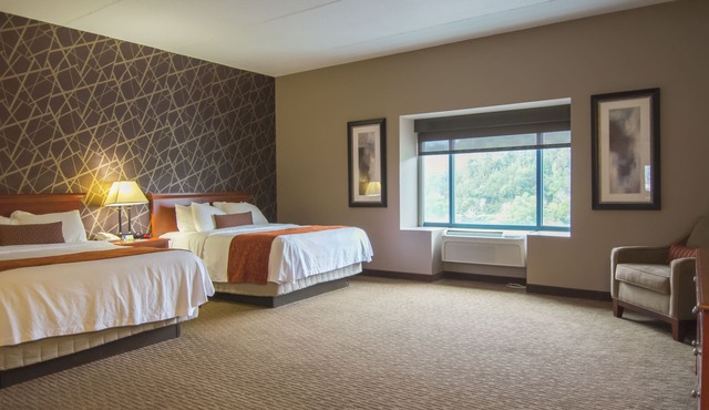 Wheeling Island Hotel-Casino-Racetrack