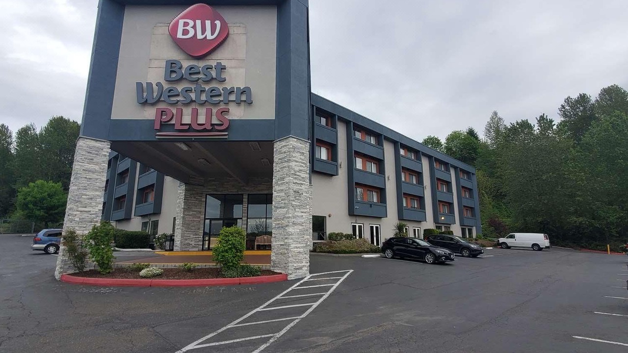 Photo of Buildings in Renton