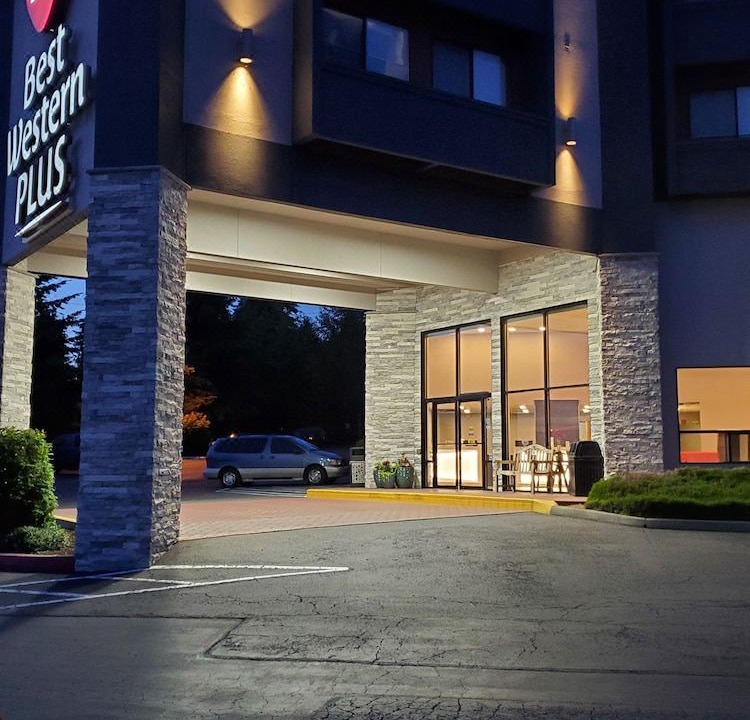 Photo of Buildings in Renton