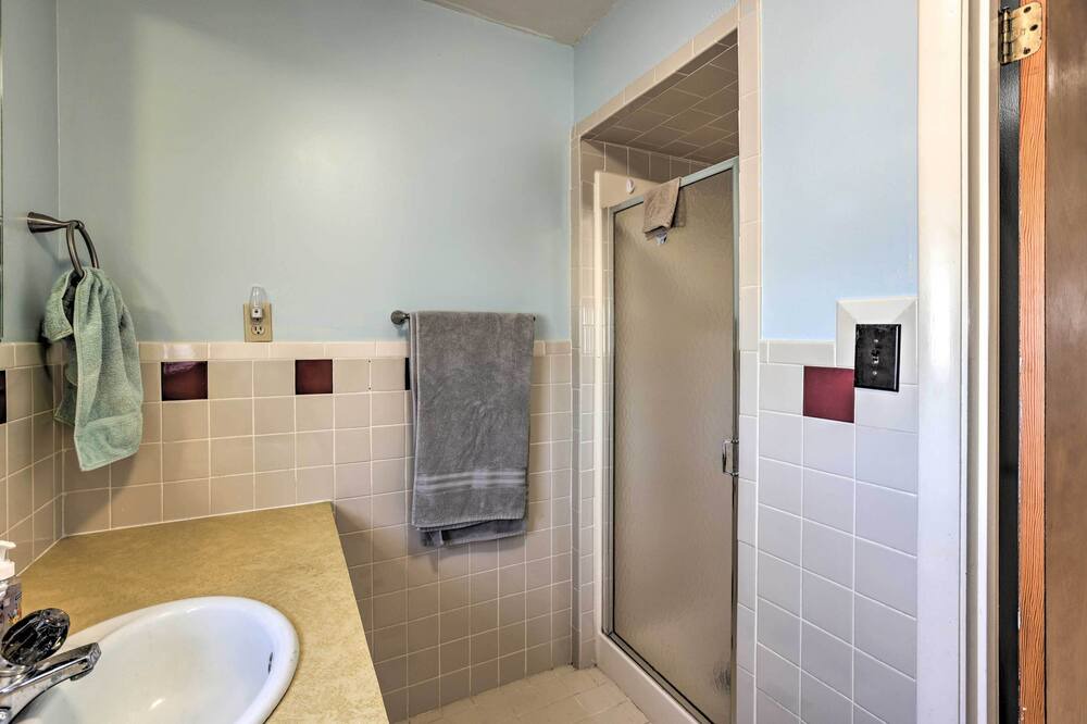 Photo of Bathroom in Wilsonville