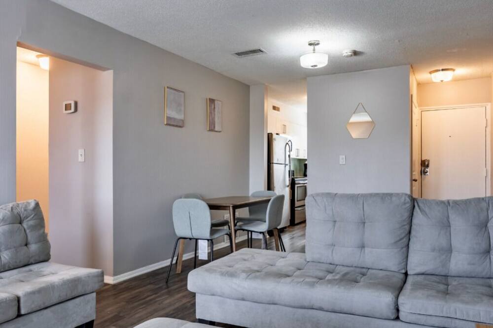 Photo of Livingroom in Sweet Auburn Historic District