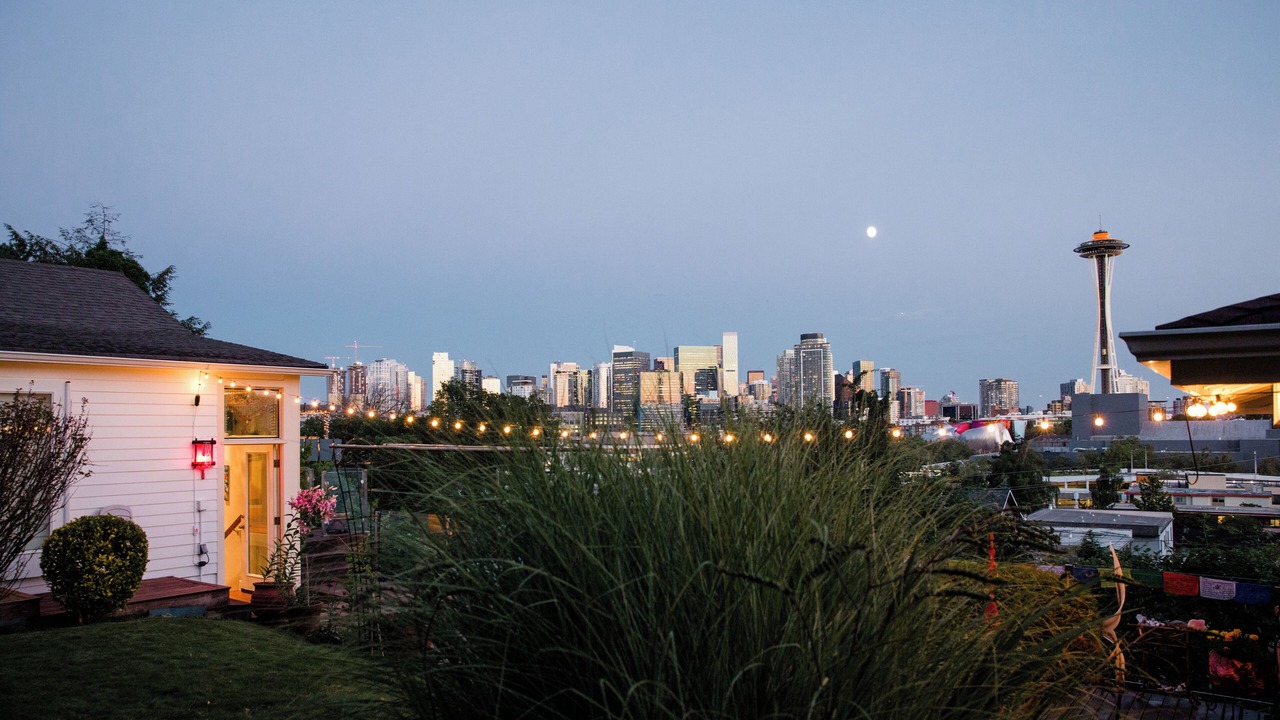Photo of Outdoor in Lower Queen Anne