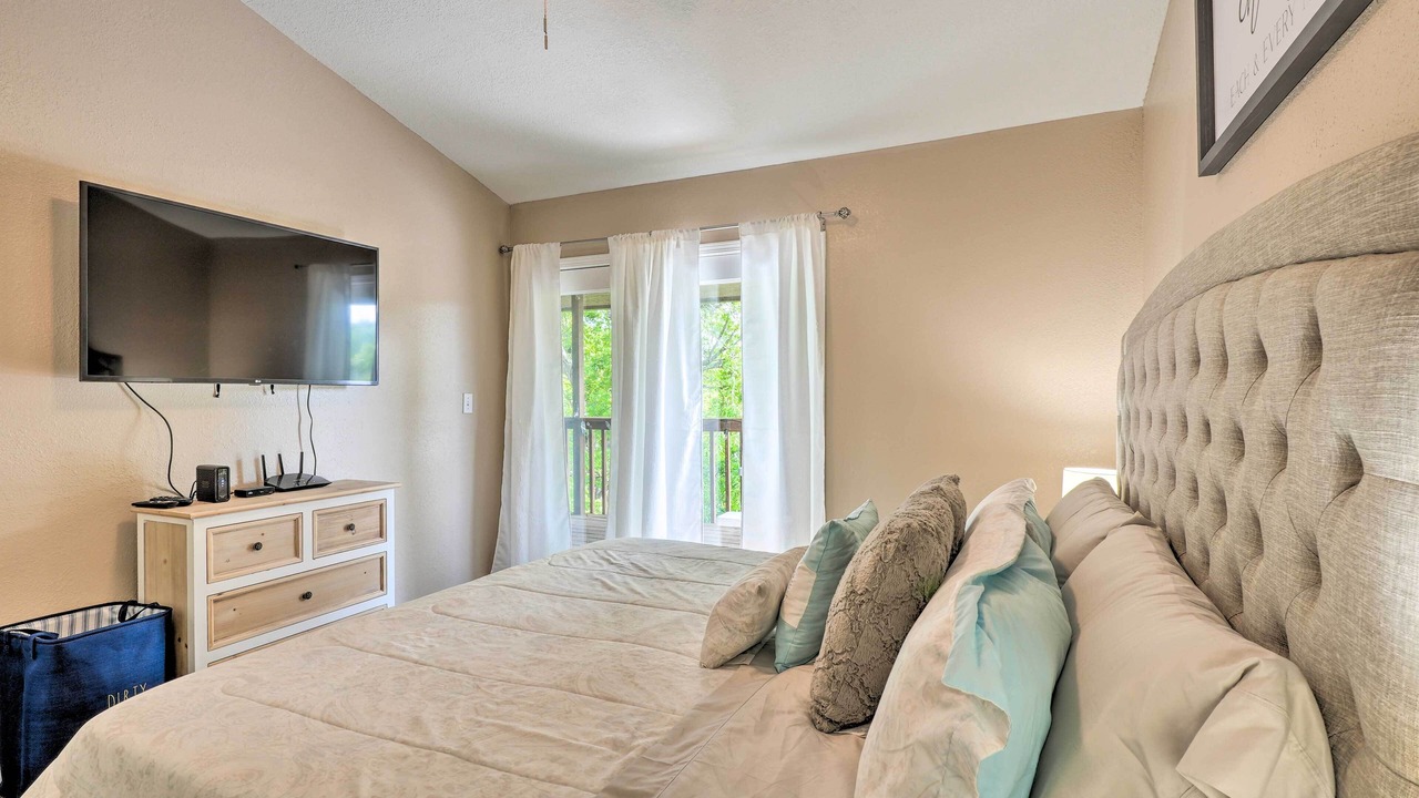 Photo of Others in Notch Estates