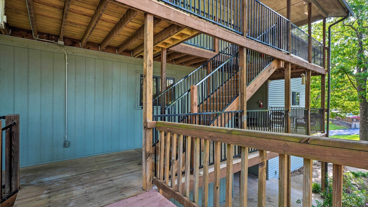 Photo of Others in Notch Estates