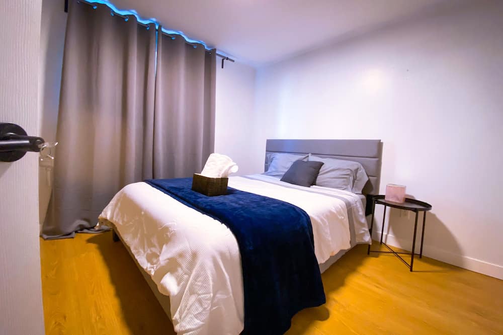 Photo of Bedroom in Holladay