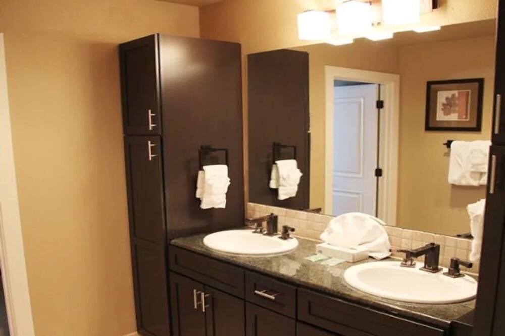 Photo of Bathroom in Tahoe Village