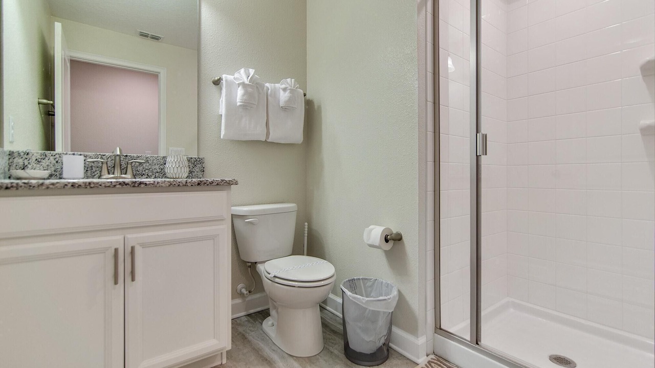 Photo of Bathroom in Davenport