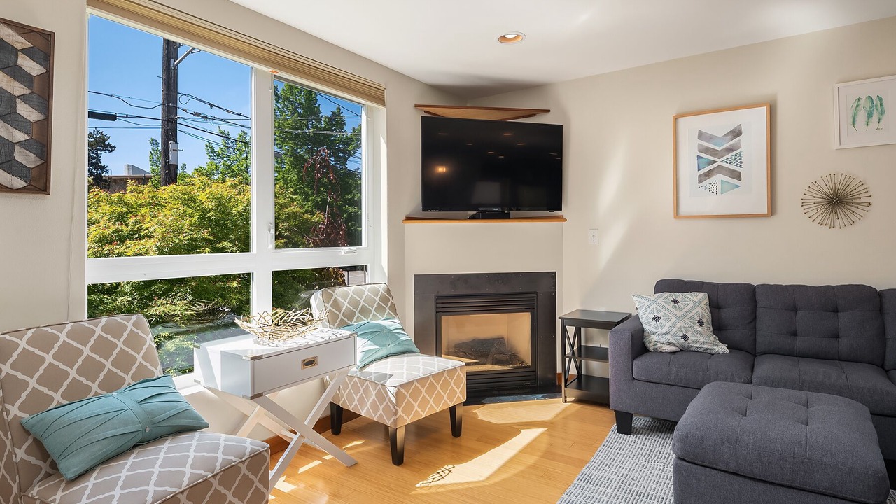 Photo of Livingroom in Minor