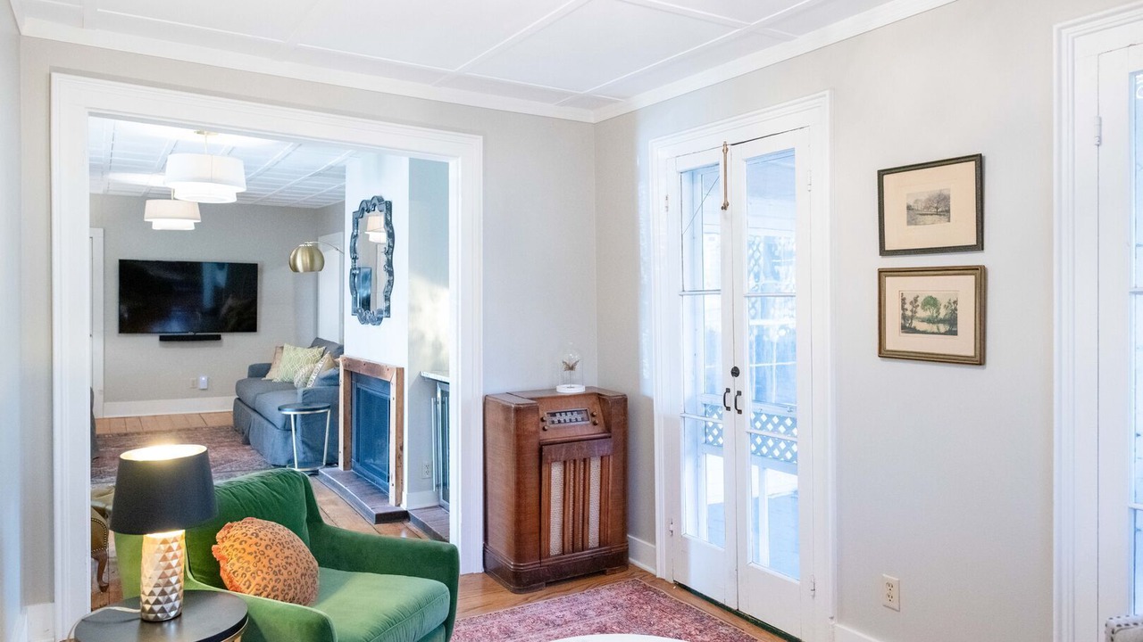 Photo of Livingroom in Saugatuck