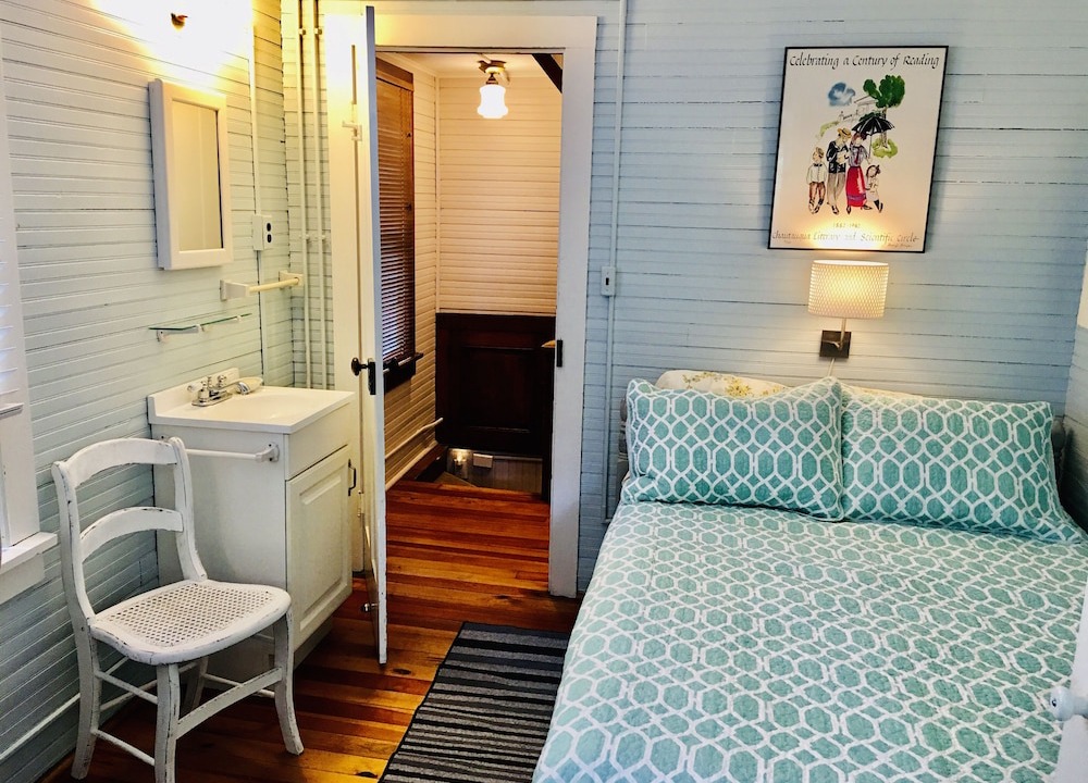 Photo of Bedroom in Chautauqua