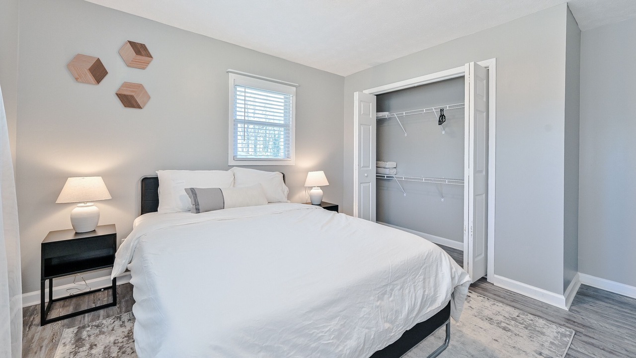 Photo of Bedroom in Cliftondale