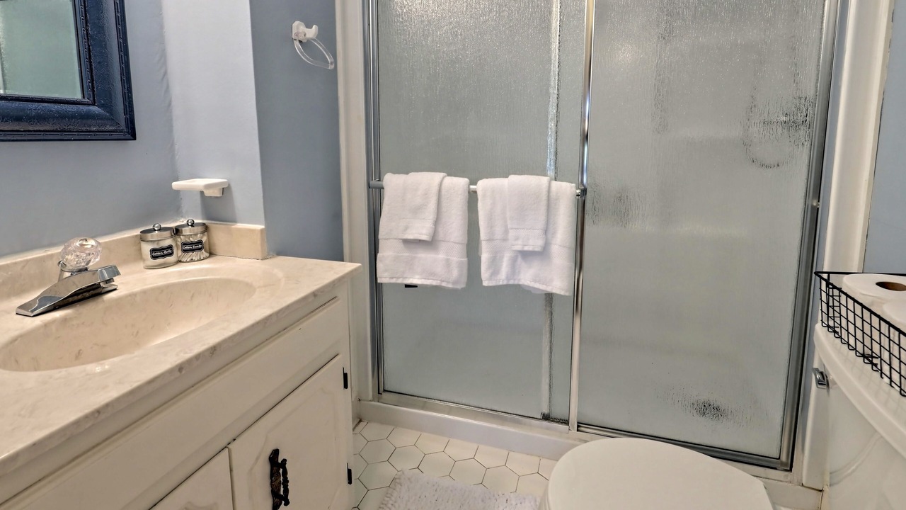 Photo of Bathroom in Sky Valley