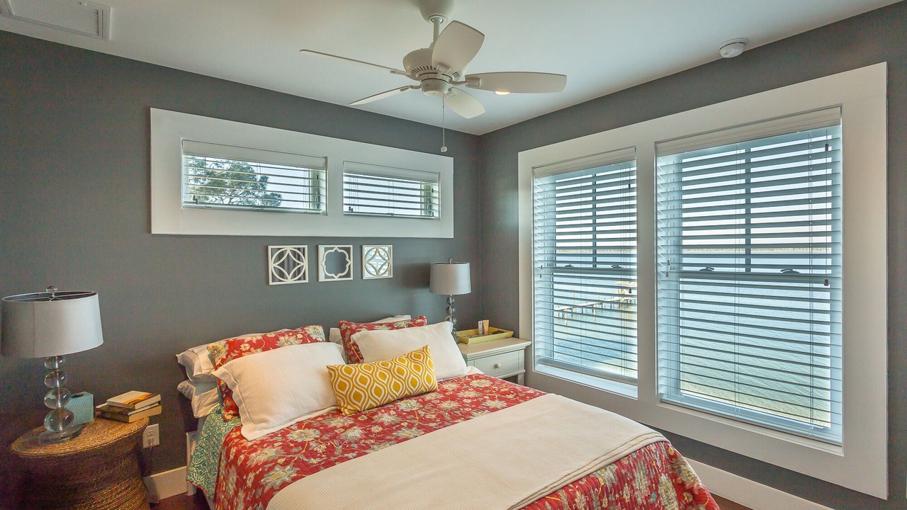 Photo of Bedroom in Alligator Point