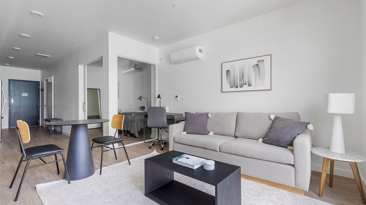 Photo of Livingroom in Yesler Terrace