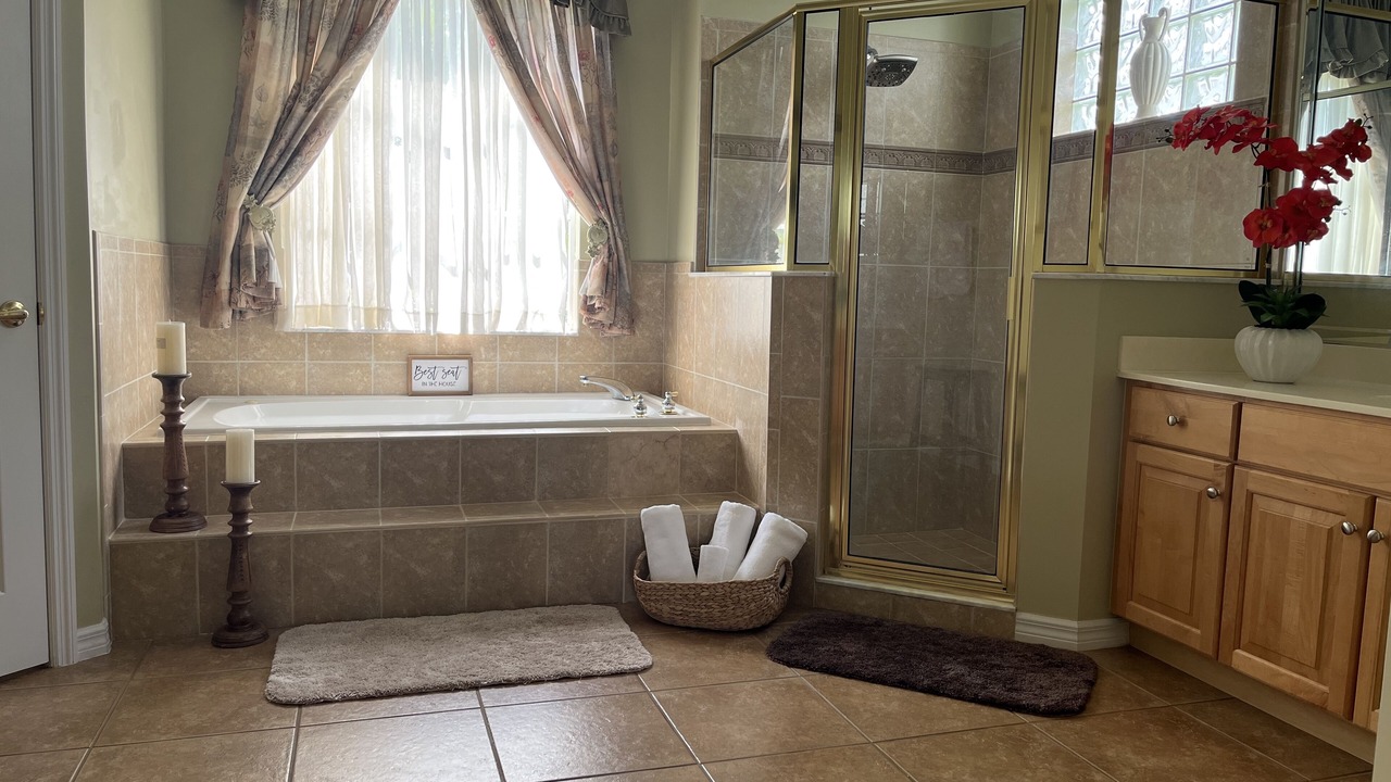 Photo of Bathroom in Ridgewood Lakes