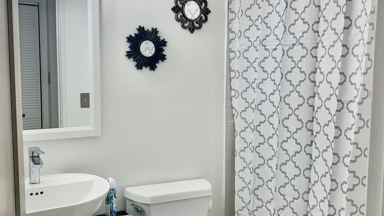 Photo of Bathroom in Peachtree Center