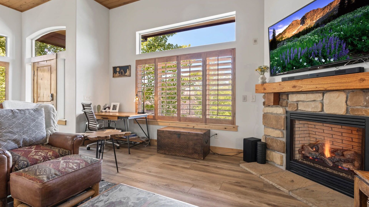 Photo of Livingroom in Bear Hollow Village