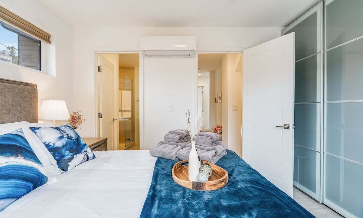 Photo of Bedroom in Lower Queen Anne