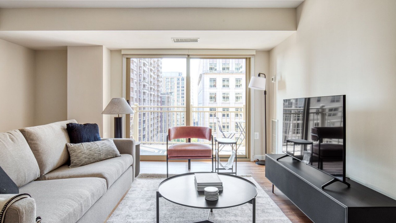 Photo of Livingroom in Ballston