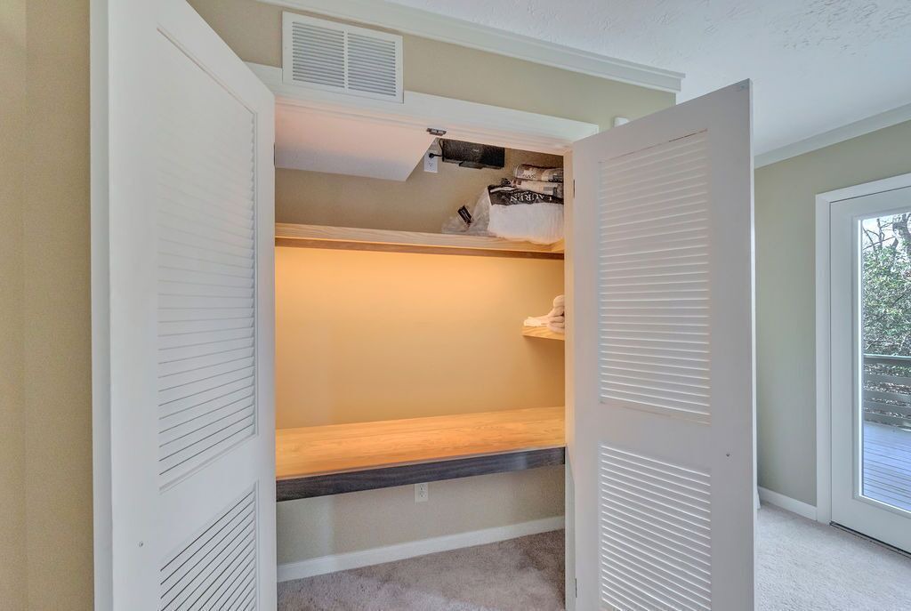 Photo of Bedroom in Laurel Ridge