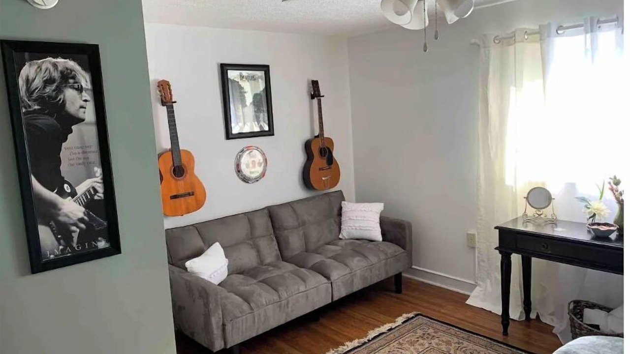Photo of Livingroom in Lancaster