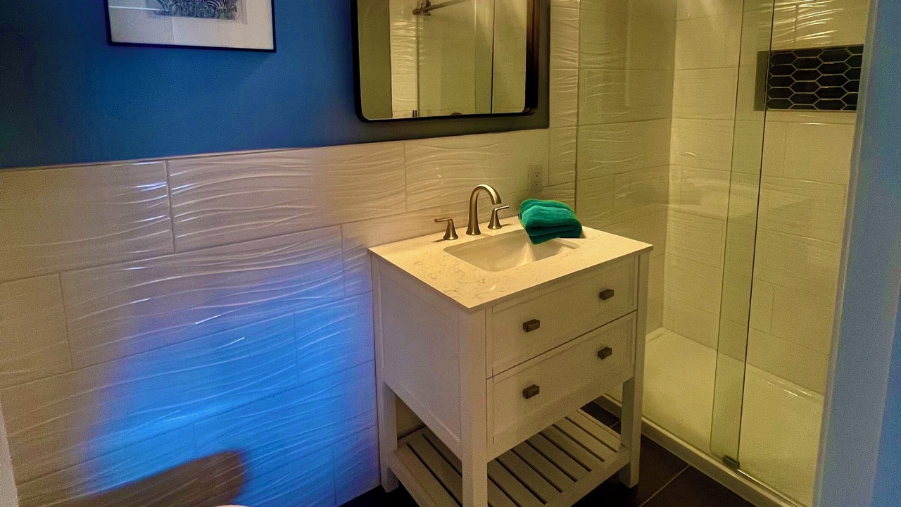 Photo of Bathroom in Chic's Beach