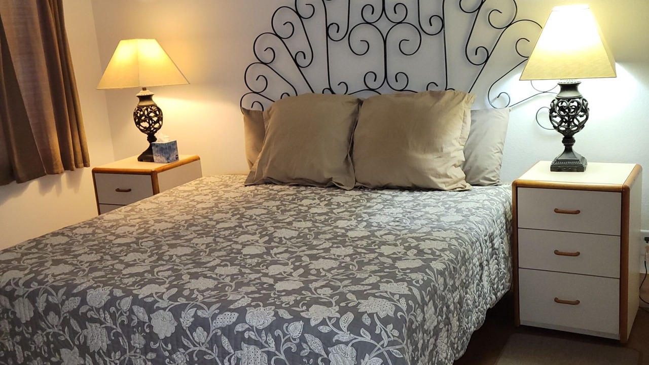 Photo of Bedroom in Canyon Lake