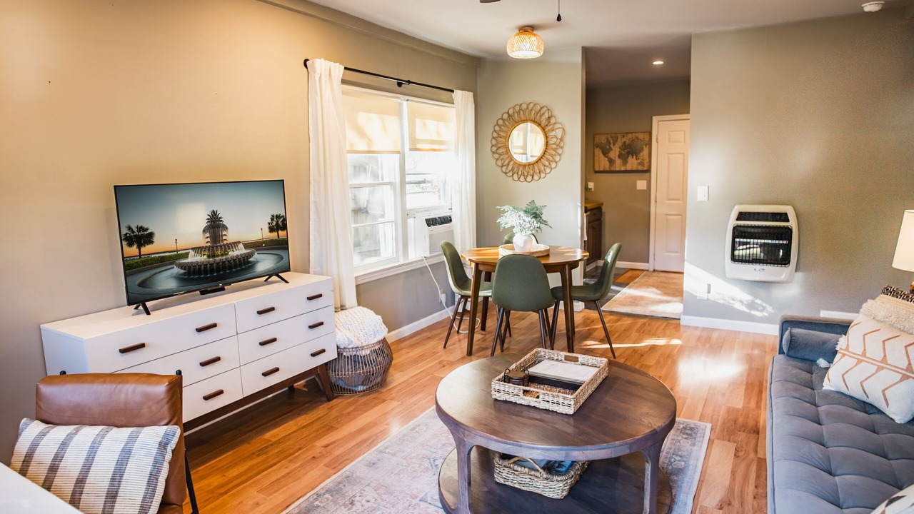Photo of Livingroom in Charleston