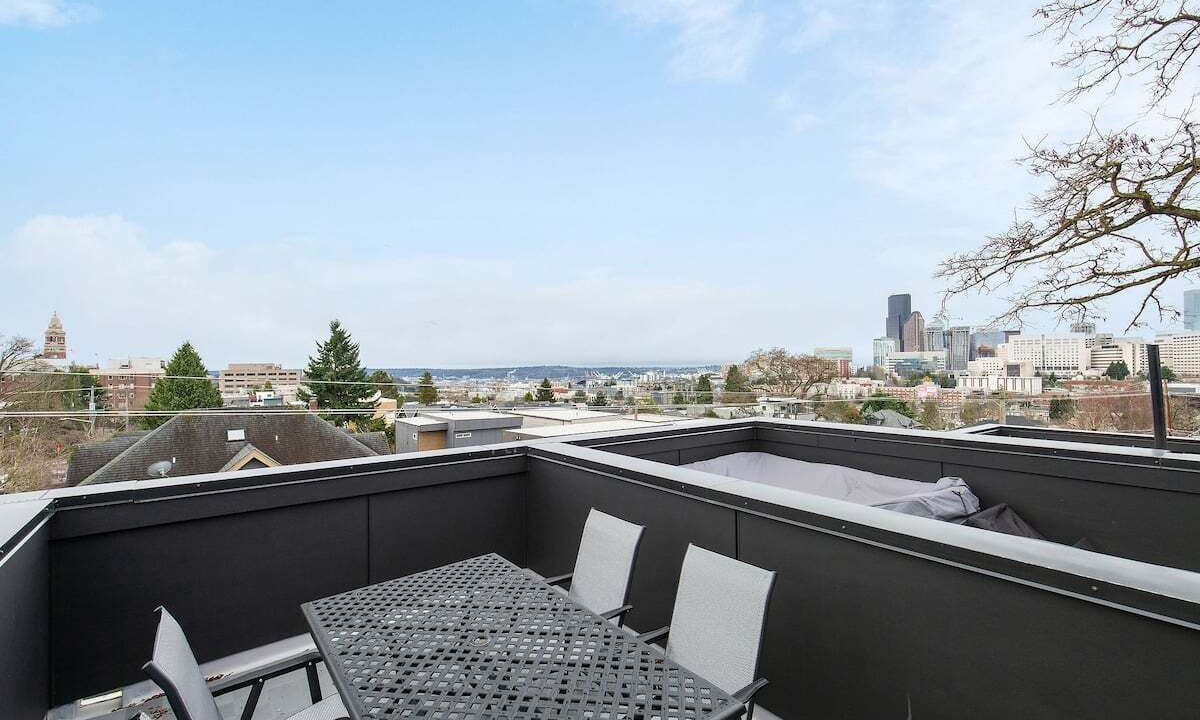 Photo of Outdoor in Minor