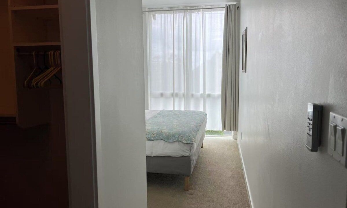 Photo of Bedroom in Minor