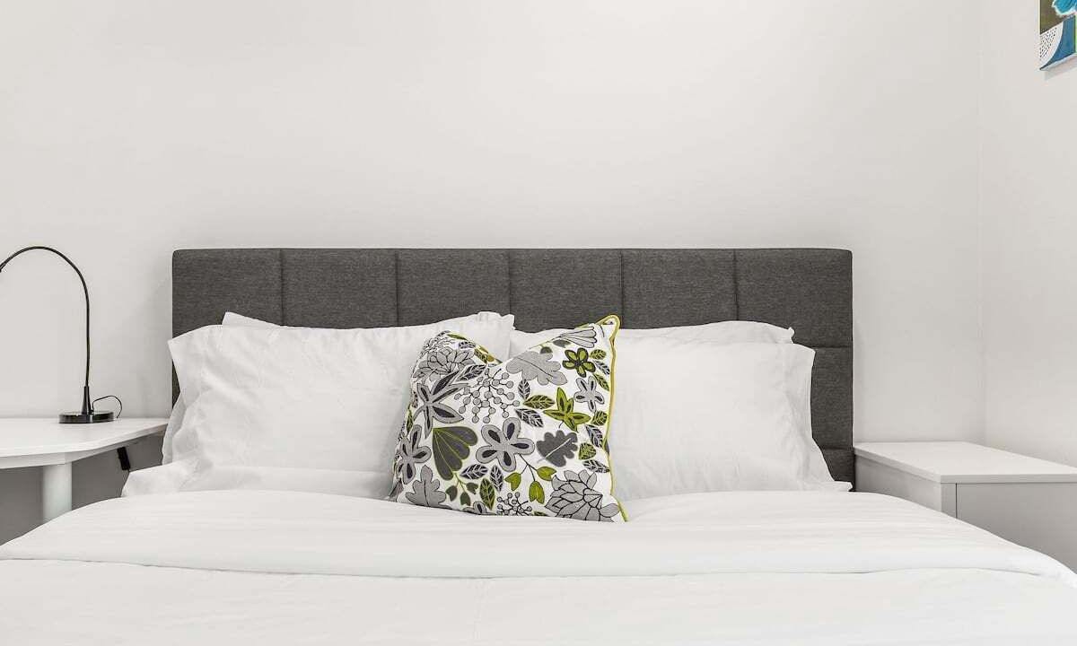Photo of Bedroom in Minor