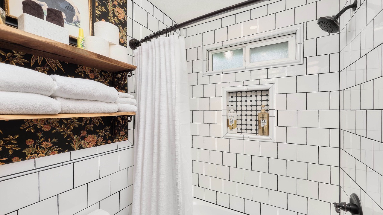 Photo of Bathroom in Green Mountain Falls