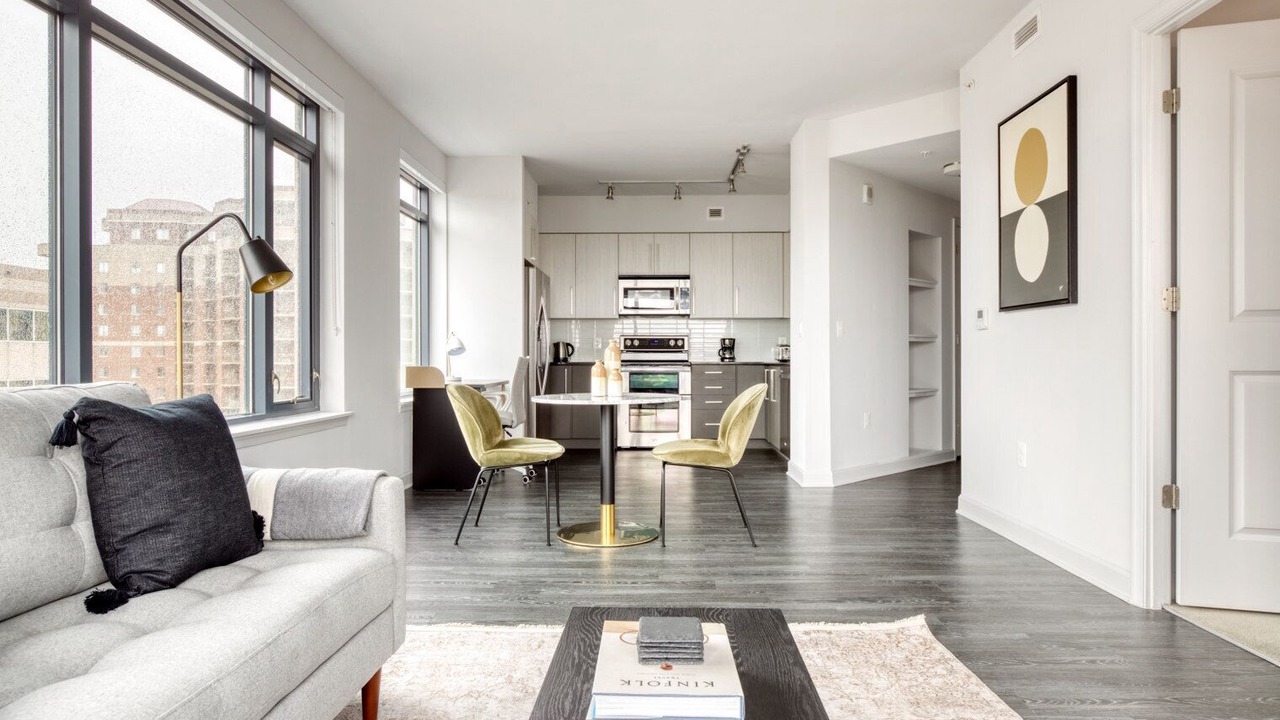 Photo of Livingroom in Ballston