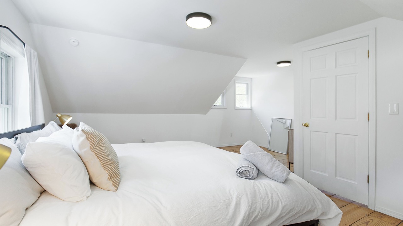 Photo of Bedroom in Saugerties