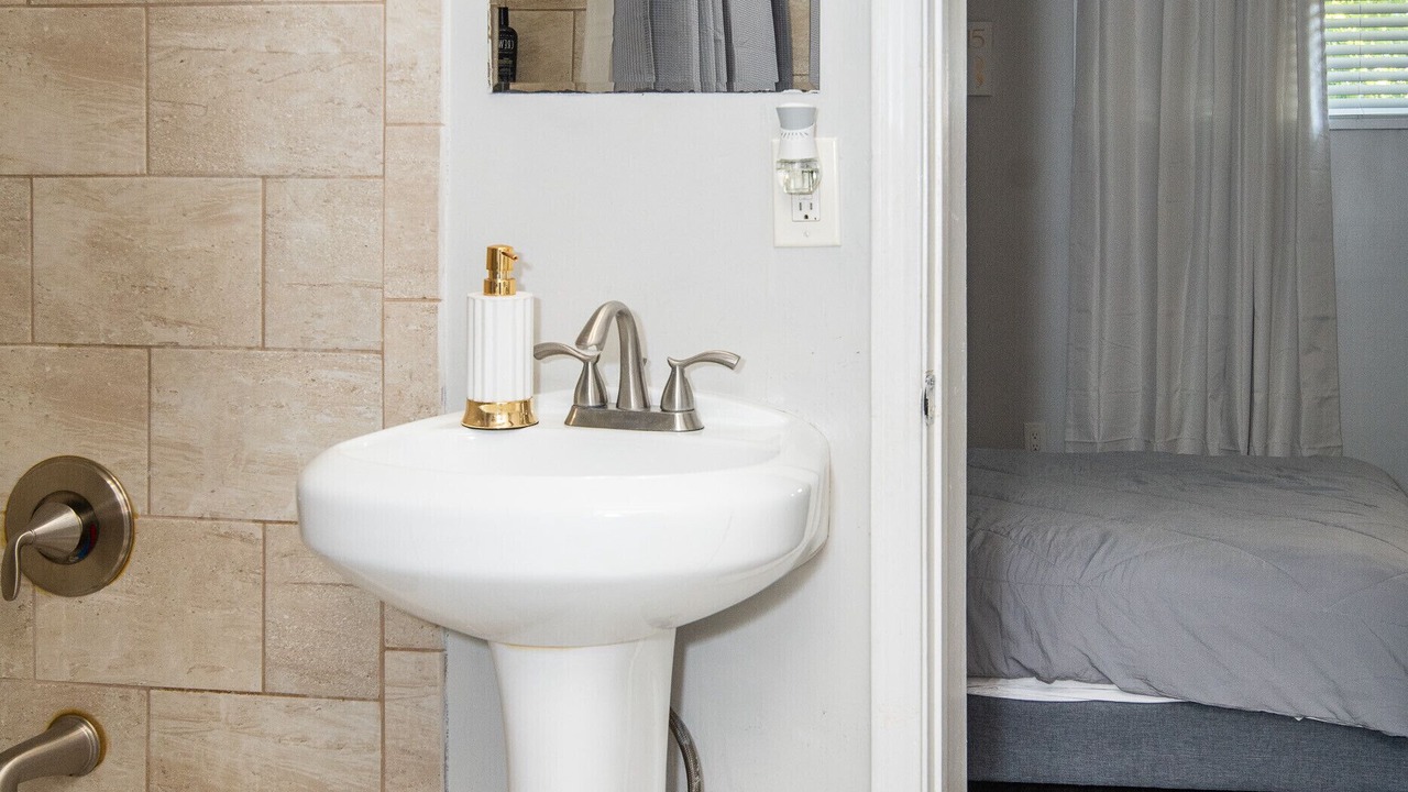 Photo of Bathroom in East Point