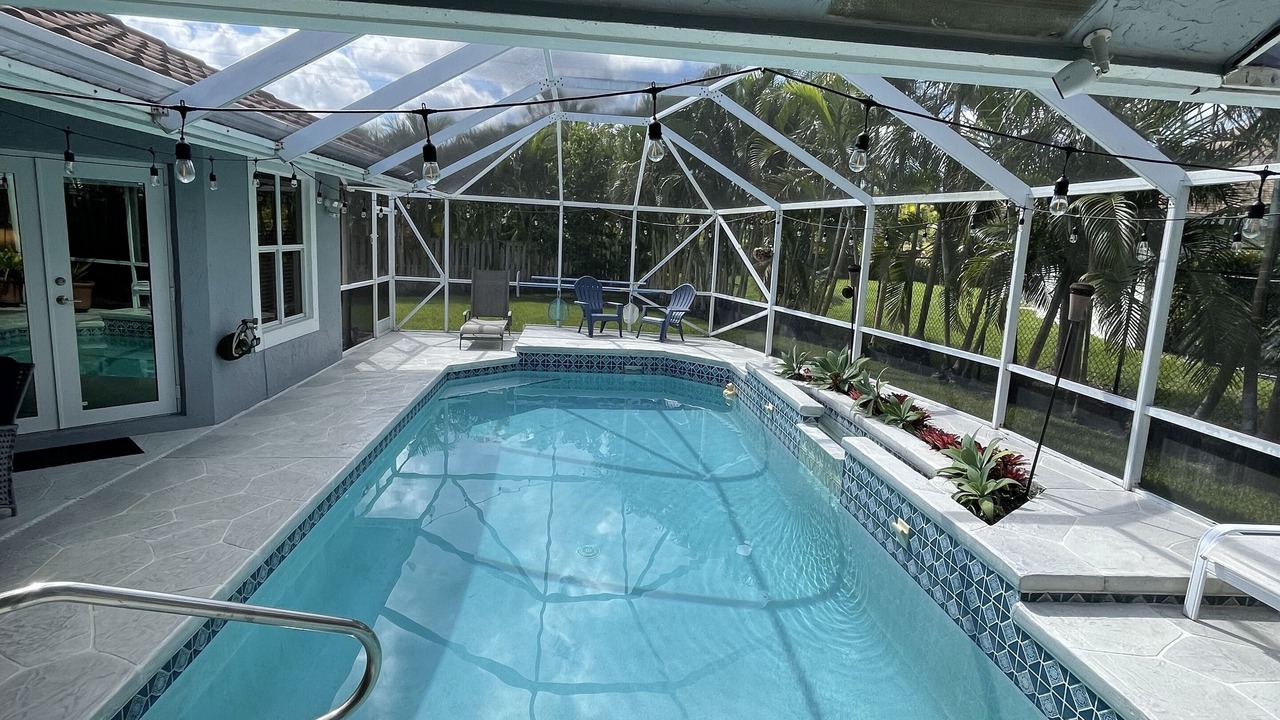 Photo of Outdoor in Greenview Shores