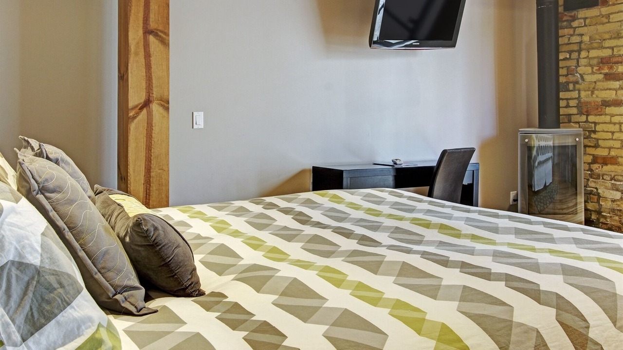 Photo of Bedroom in Saugatuck