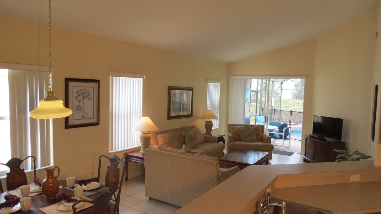 Photo of Livingroom in Lindfields