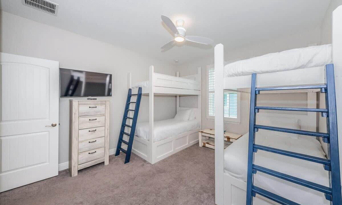 Photo of Bedroom in Redington Beach