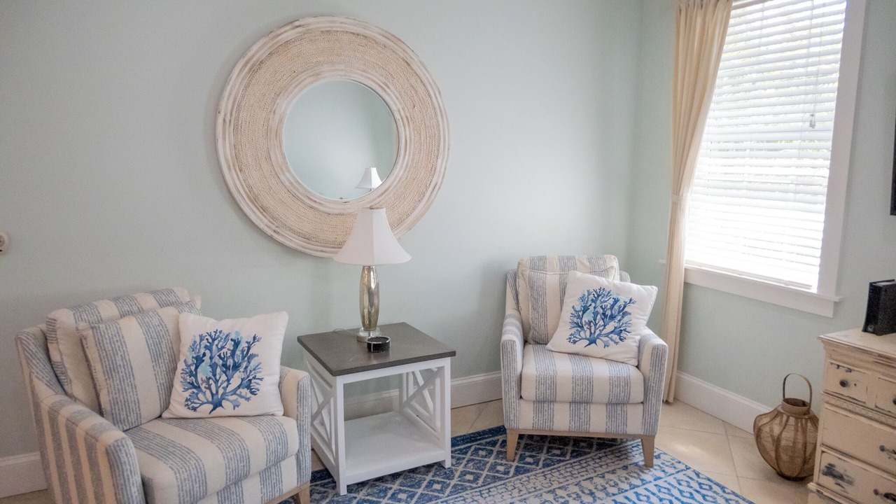 Photo of Livingroom in Holmes Beach