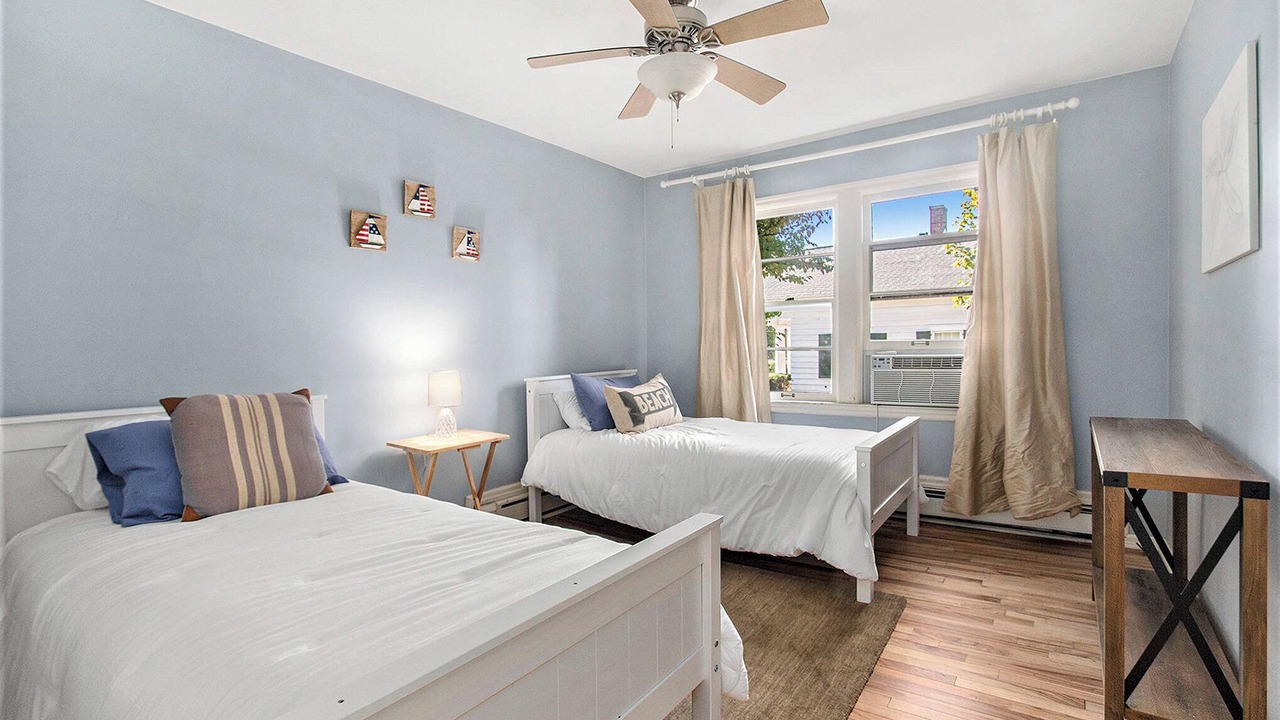 Photo of Bedroom in Spring Lake