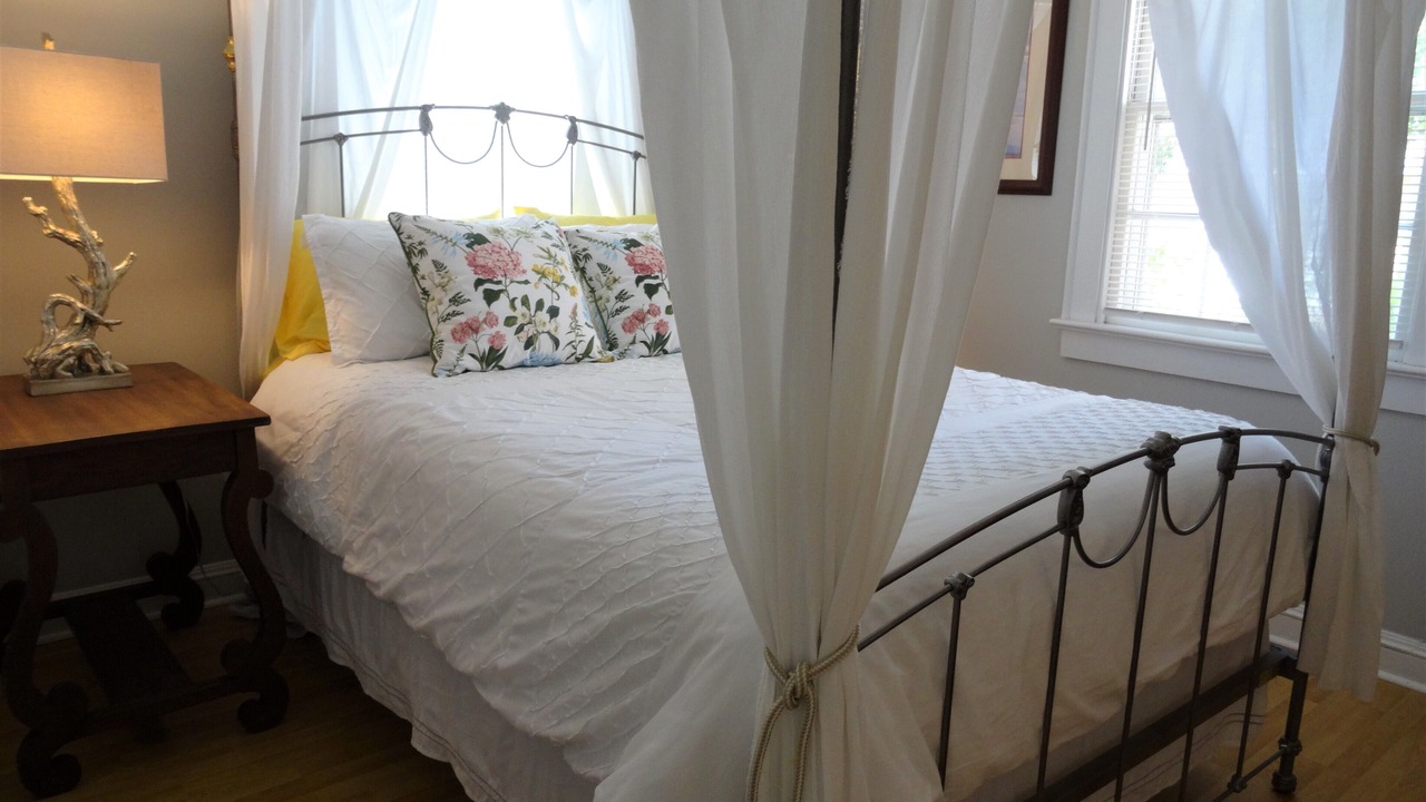 Photo of Bedroom in Northeast Virginia Beach