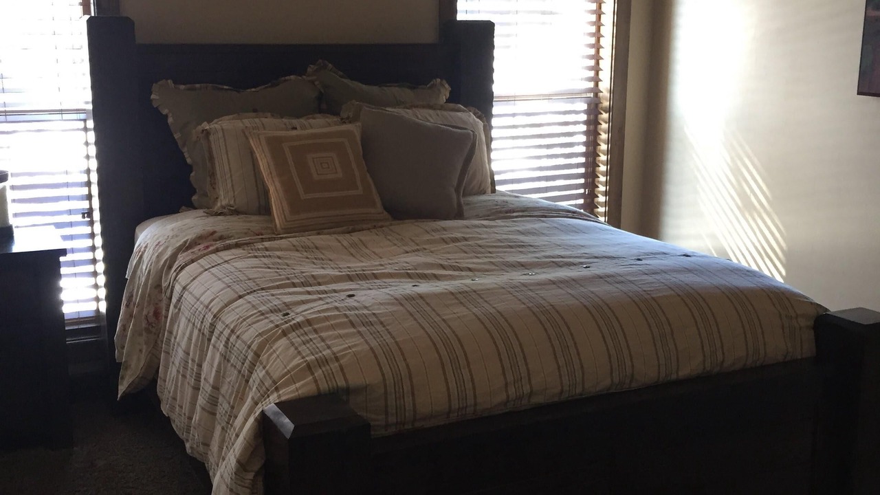 Photo of Bedroom in Mammoth Creek