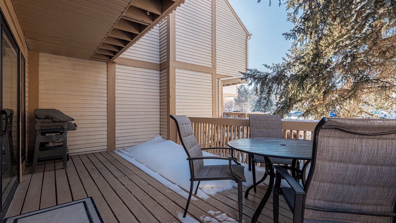 Photo of Outdoor in Park Meadows